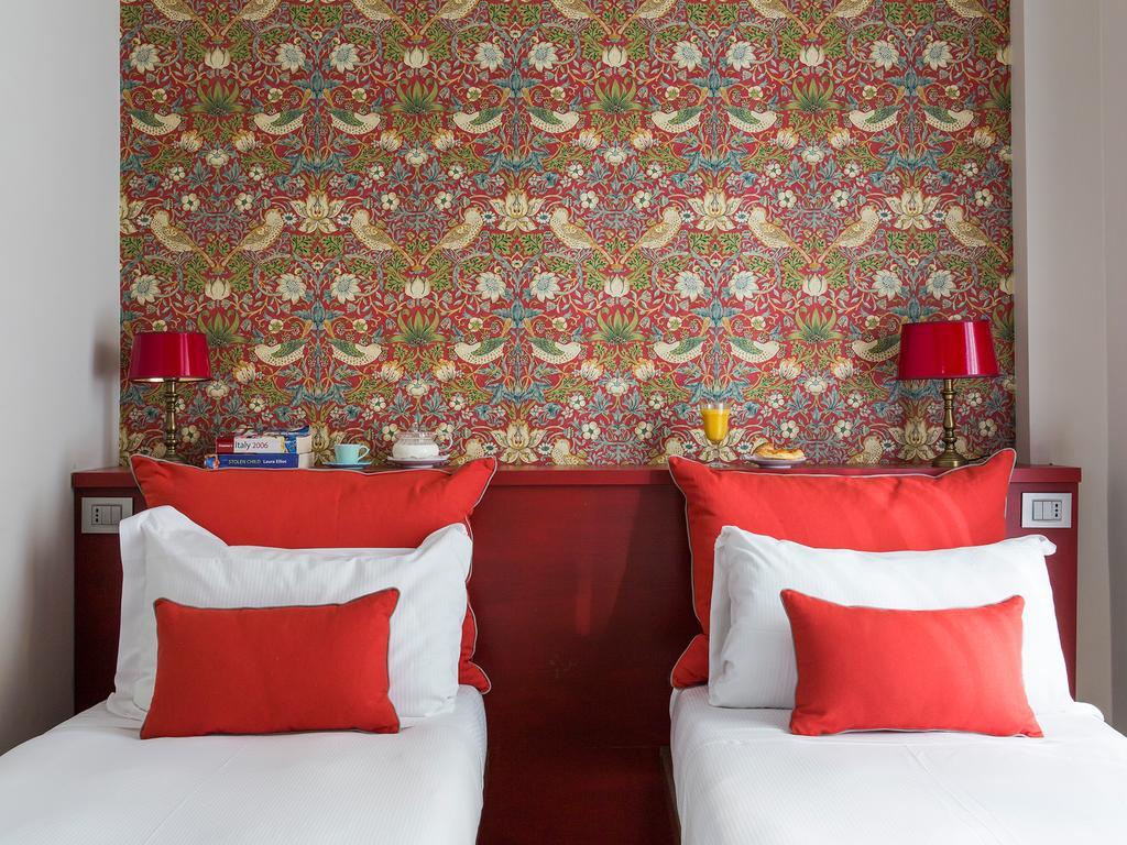 Monti First Hotel Рим Екстериор снимка