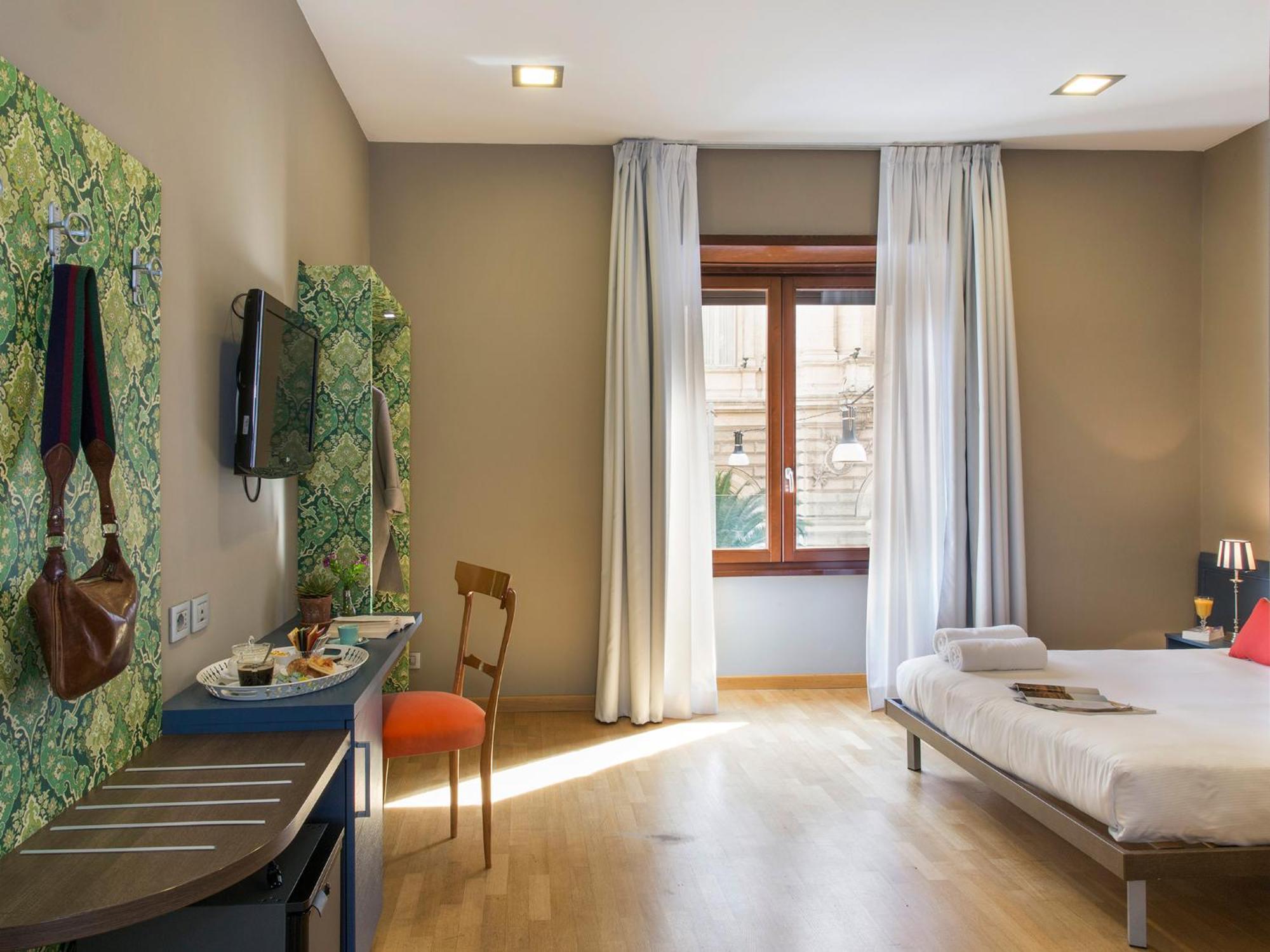 Monti First Hotel Рим Екстериор снимка
