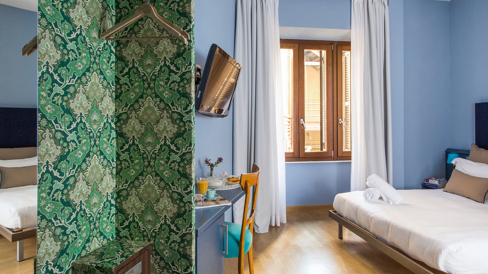 Monti First Hotel Рим Екстериор снимка